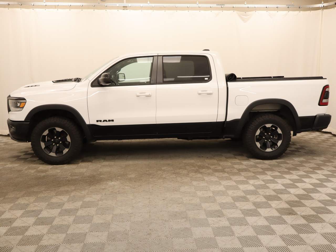 ram ram 1500 pickup 2019 1C6SRFLT1KN849526 image ram ram 1500 pickup 2019 1C6SRFLT1KN849526 image